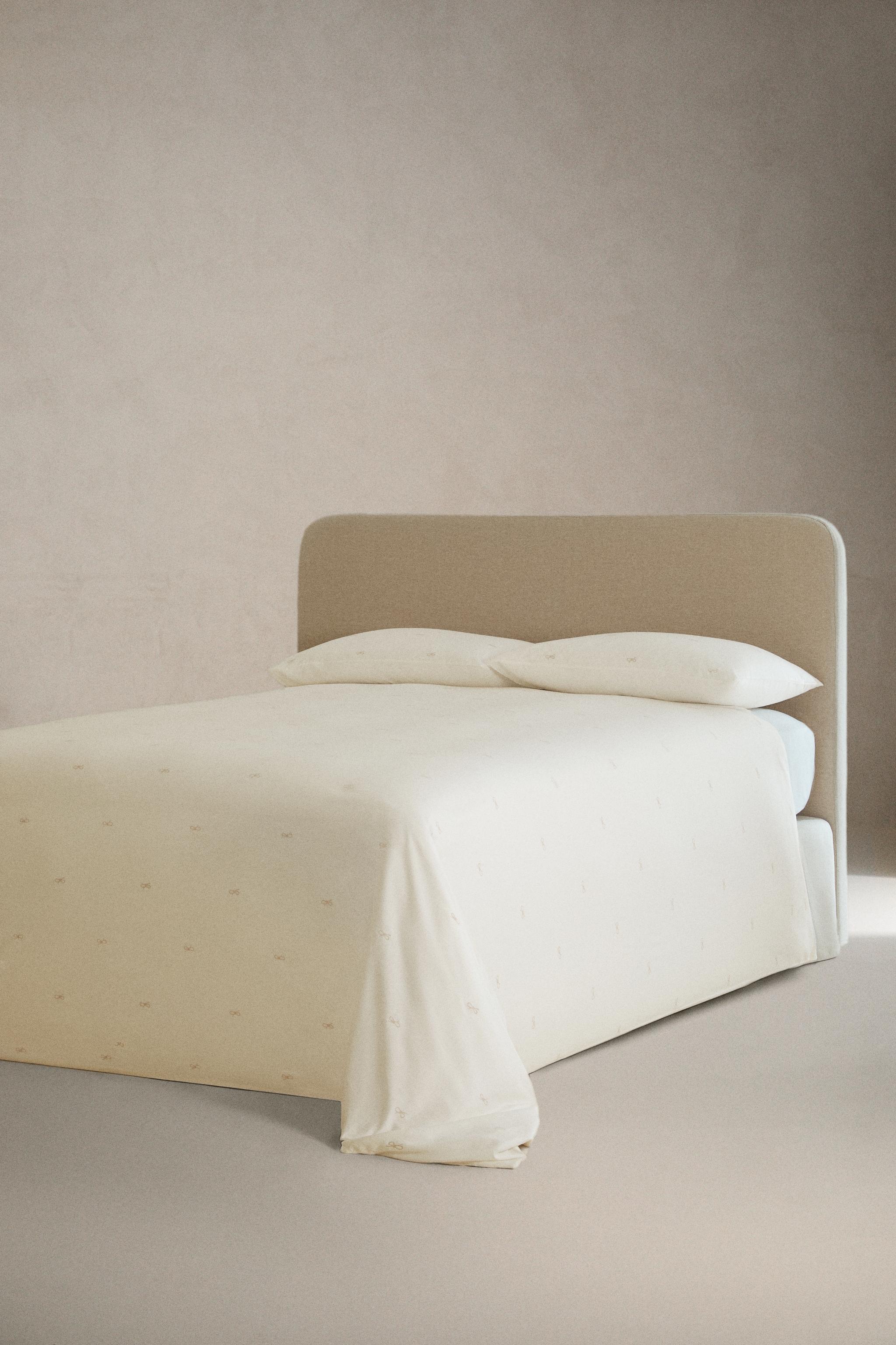 COTTON SATEEN DUVET COVER WITH BOWS (300 THREAD COUNT) — Cava