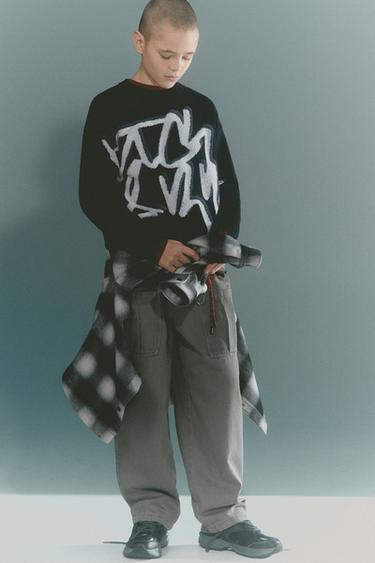 GRAFFITI KNIT JUMPER - Black by Zara