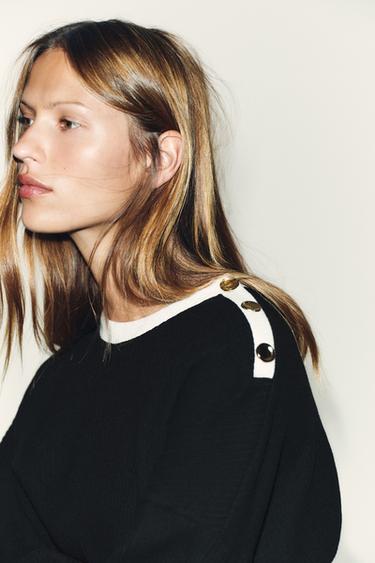 RIBBED T-SHIRT WITH BUTTONS - Black / White by Zara