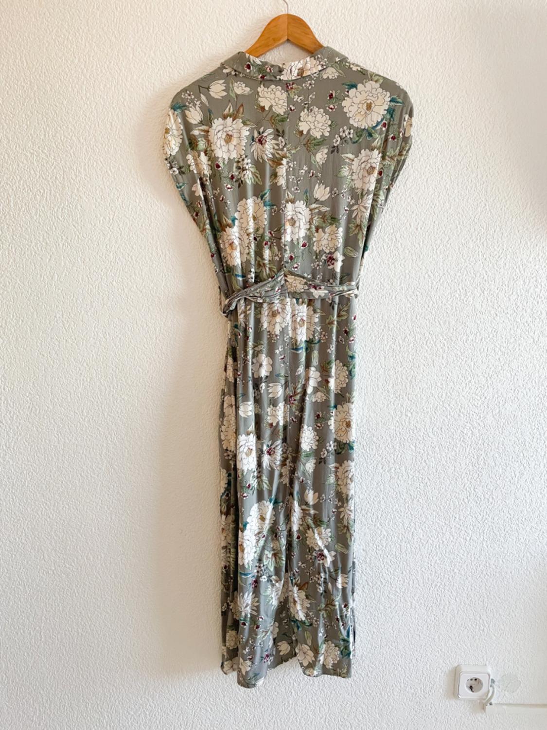 VESTIDO CAMISERO ESTAMPADO FLORES - Image 2