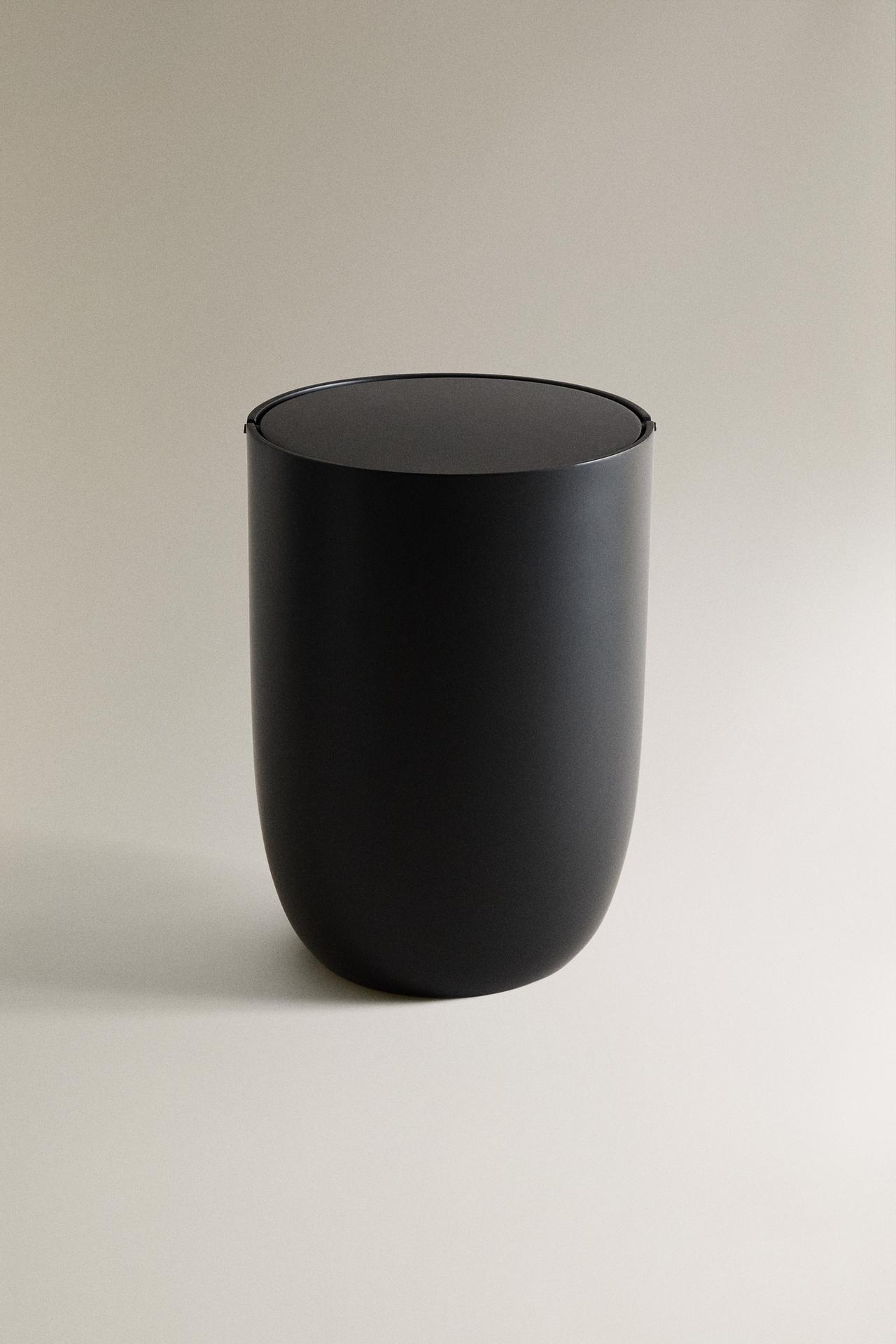 BLACK RESIN BATHROOM CAN — Black