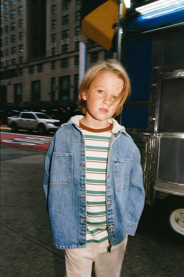 Zara 條紋滾邊 T 恤 - 裸色 / 綠色