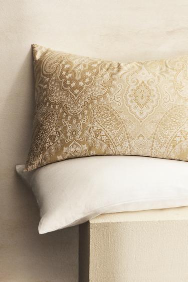 PAISLEY PRINT SATEEN PILLOWCASE - Gold by Zara - Image 6