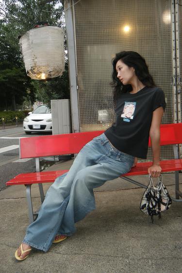 BILLIE EILISH BRAVADO™ ＴシャツグレーZaraのBILLIE EILISH BRAVADO™ Ｔシャツ - グレー 