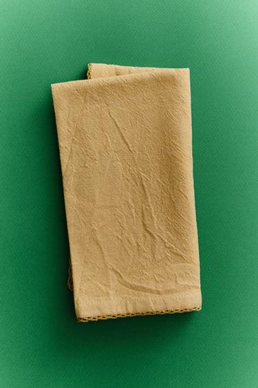 PACK OF PLAIN DYED THREAD NAPKINS (PACK OF 2) - Yellow by Zara