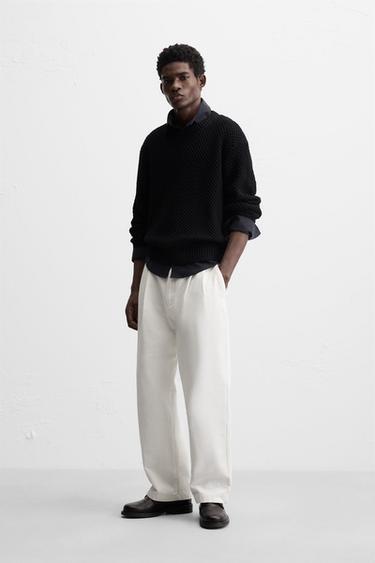 PULLOVER MIT LOCHMUSTER - Schwarz von Zara - Bild 0