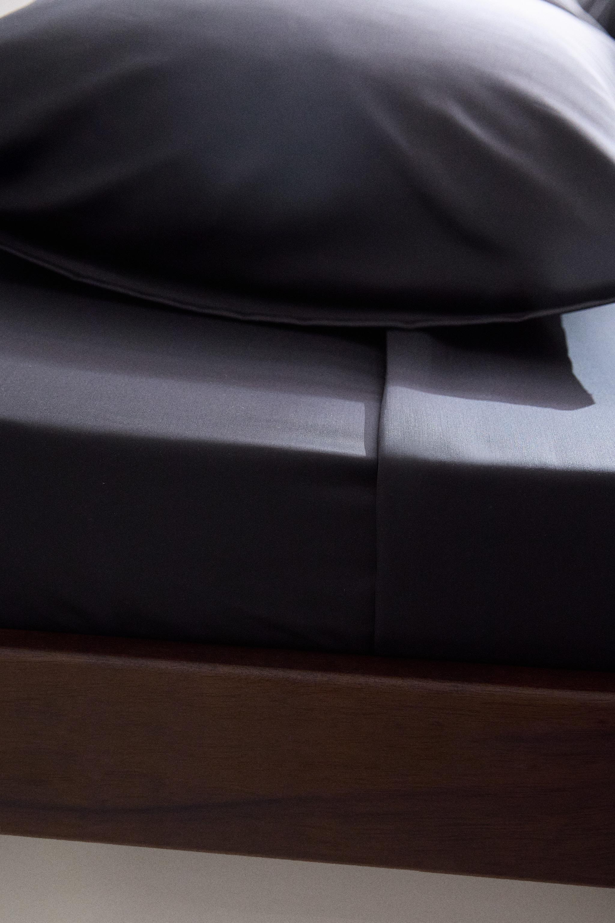 SATEEN FITTED SHEET | 15.7" THICK (1000 THREAD COUNT) — Dark navy