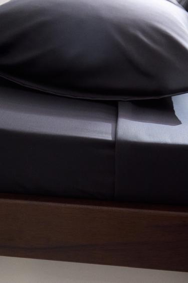 SATEEN FITTED SHEET | 40 CM HIGH (1000 THREAD COUNT) — Dark navy 2