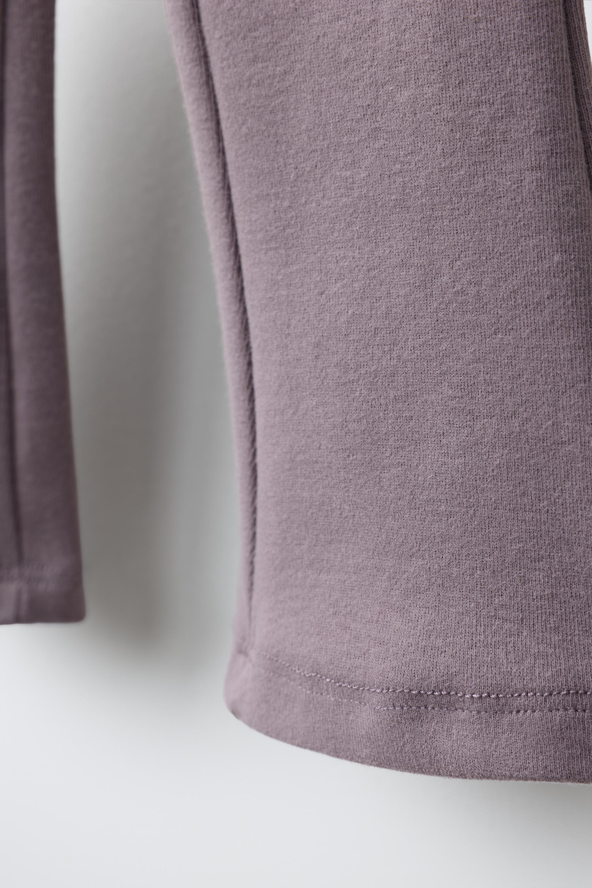 FLARE LABEL LEGGINGS