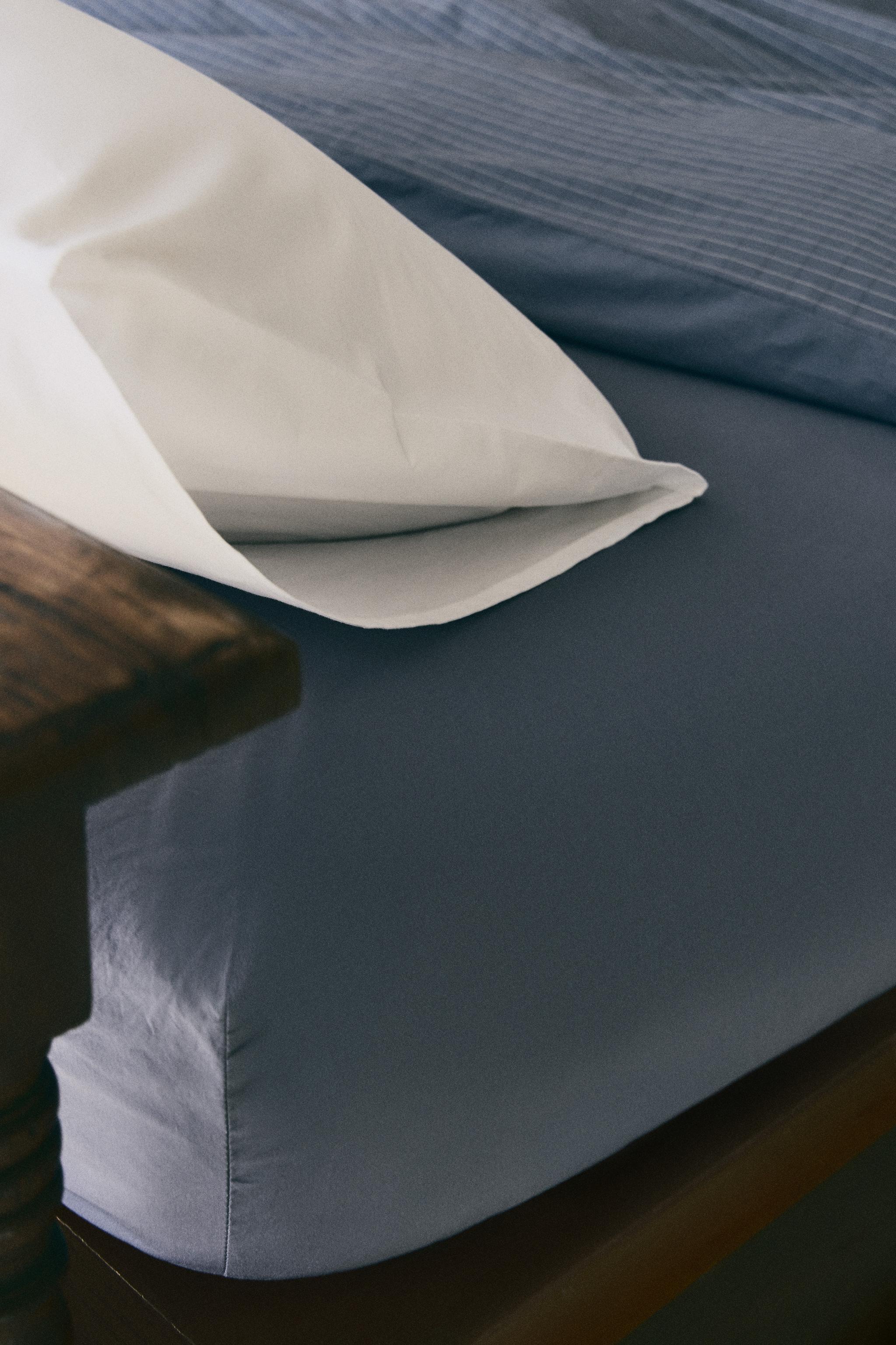 COTTON FITTED SHEET