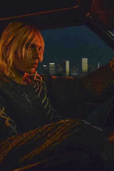 LOOK - 000 by Zara