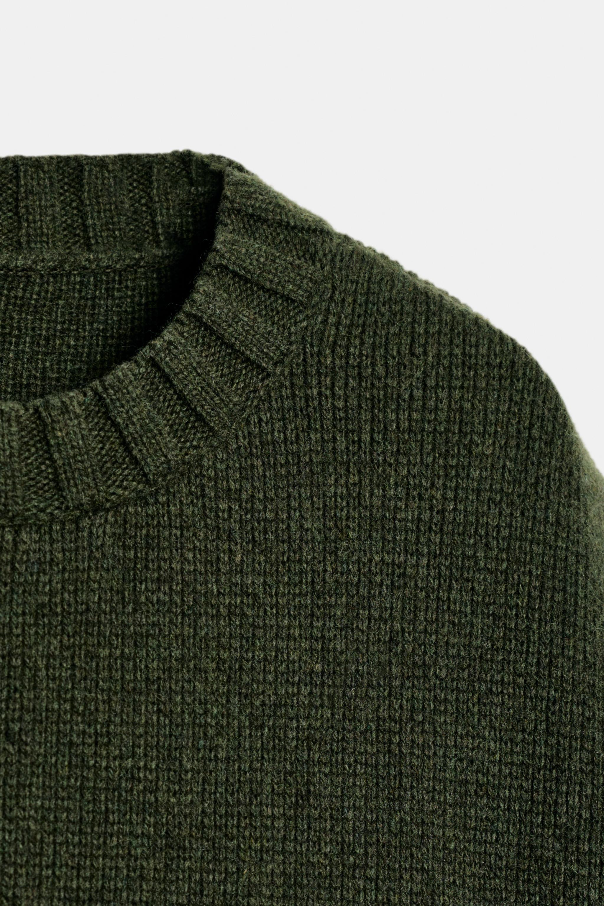 GILET AVEC LAINE OVERSIZE À OURLET ASYMÉTRIQUE