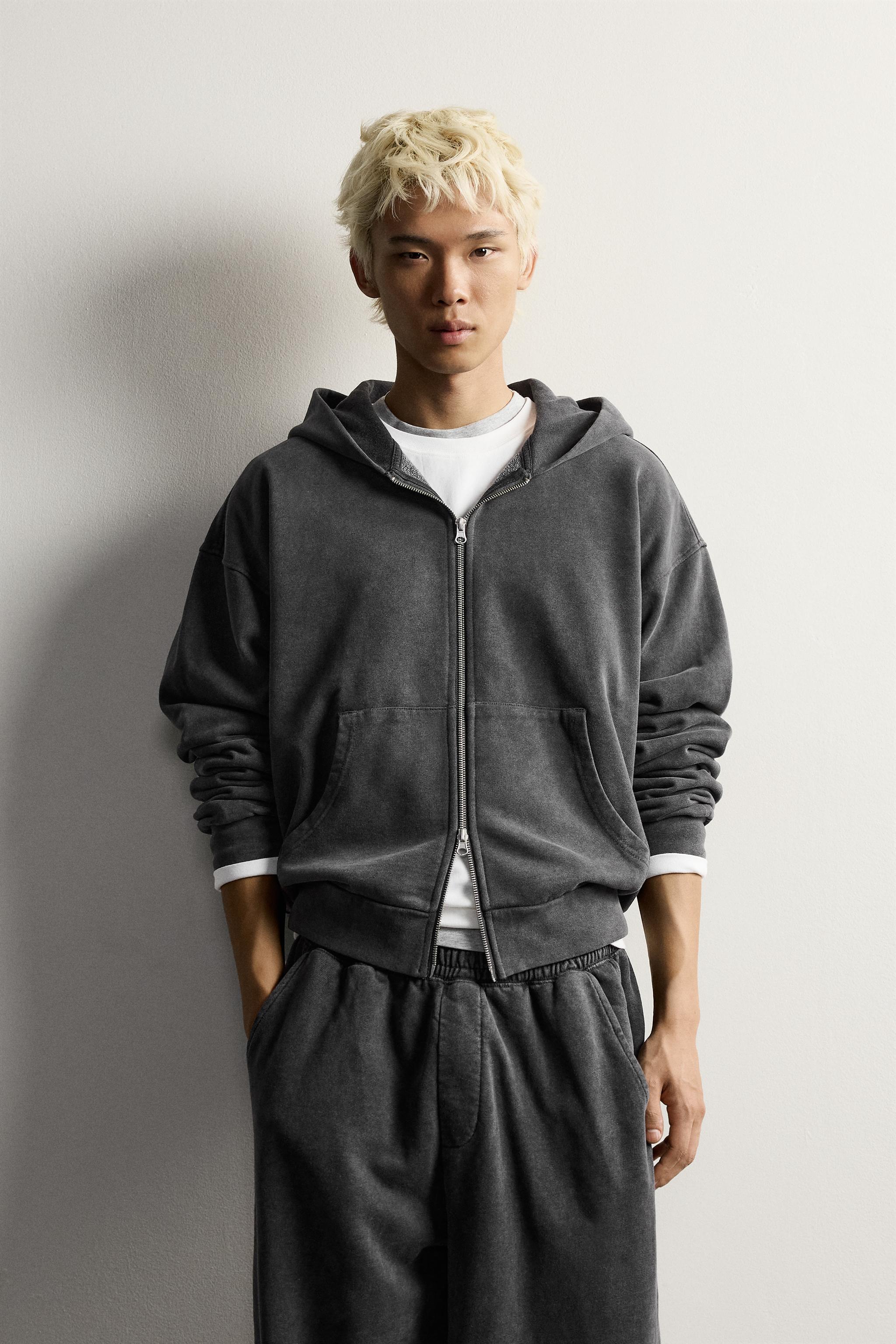 BASIC BOXY FIT ZIP-UP HOODIE