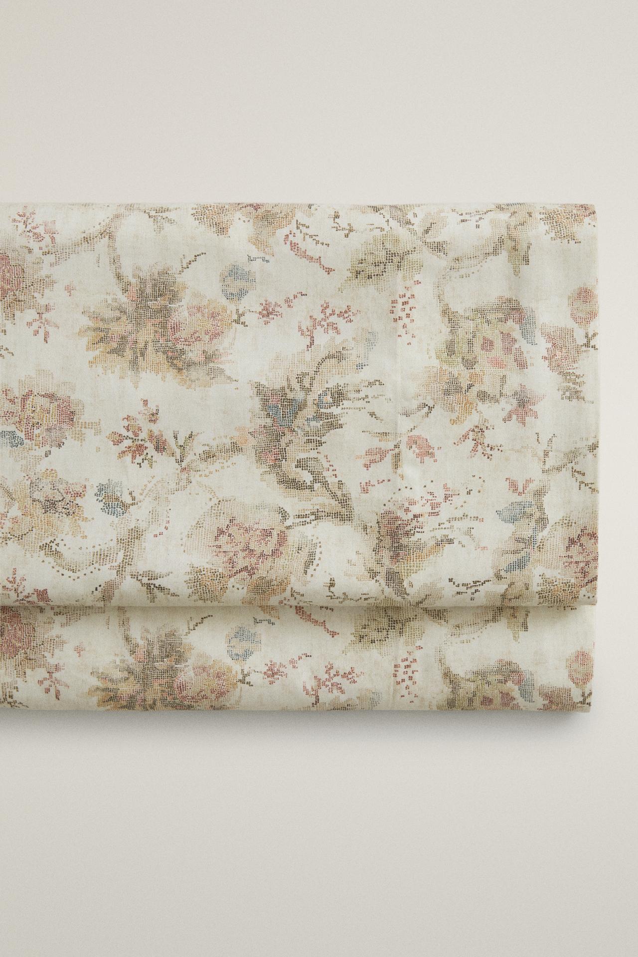 FLORAL SATEEN FLAT SHEET (300 THREAD COUNT) — Beige
