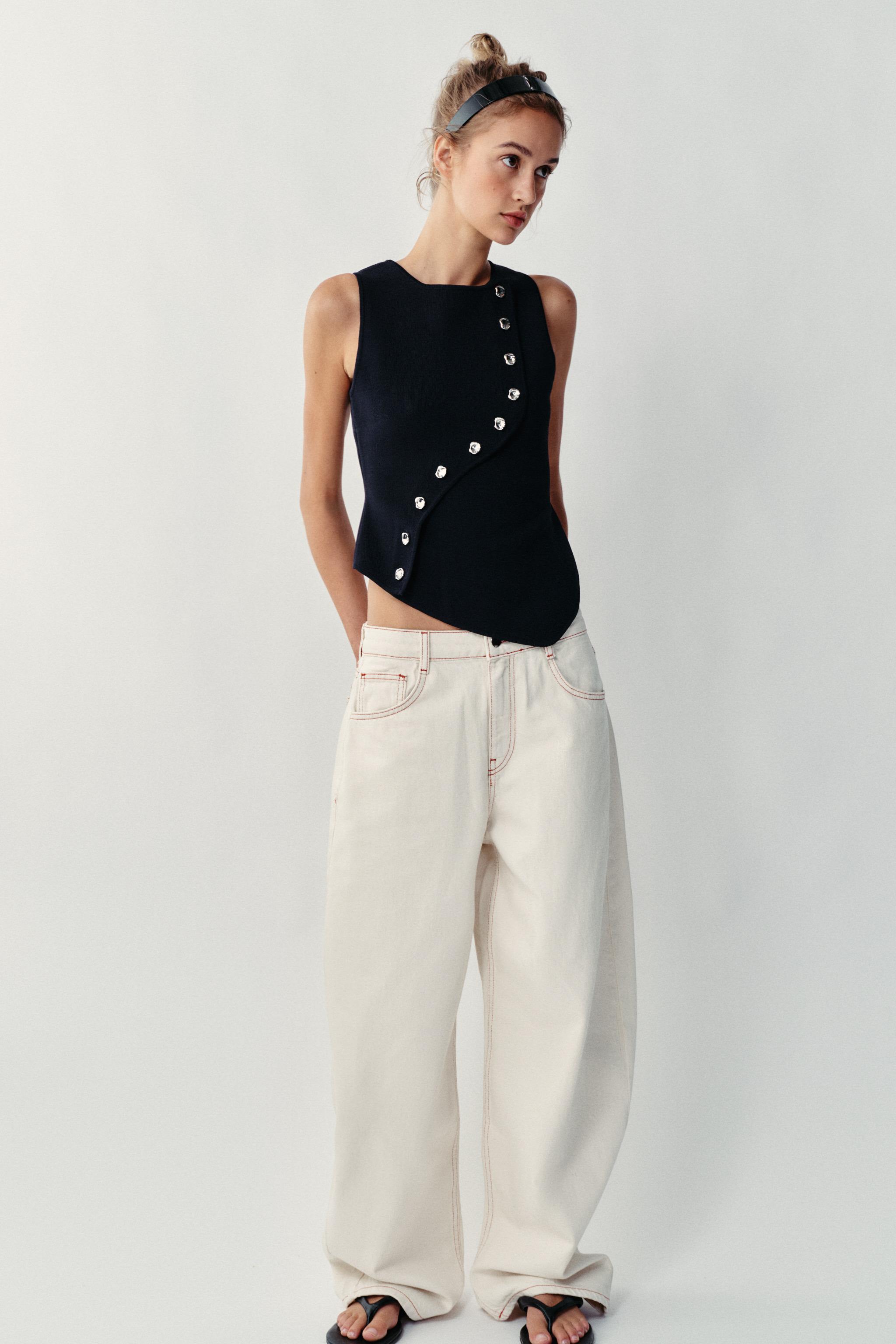 ASYMMETRIC CLOSURE KNIT TOP