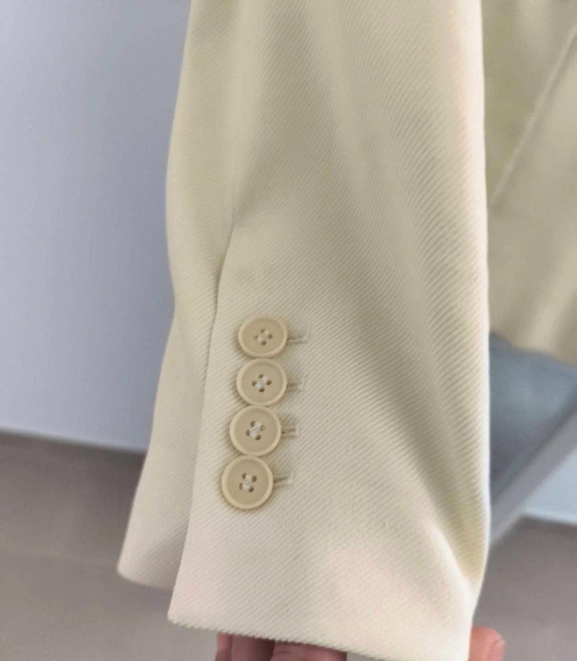 BLAZER - Image 3