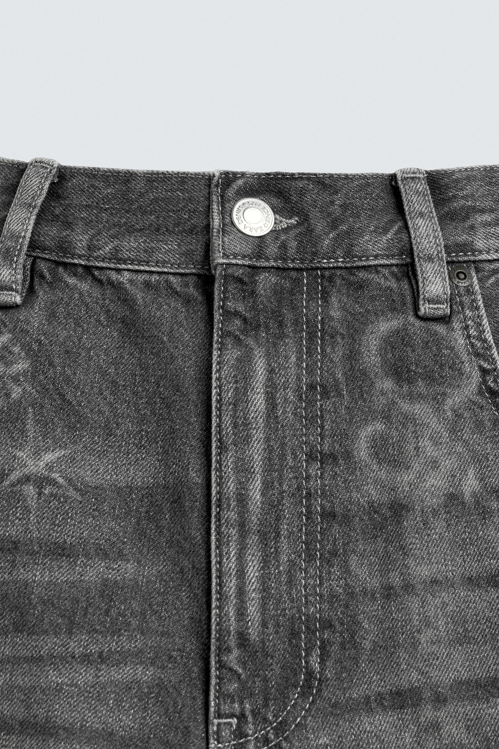 CHAIN EFFECT WASHED DENIM SHORTS