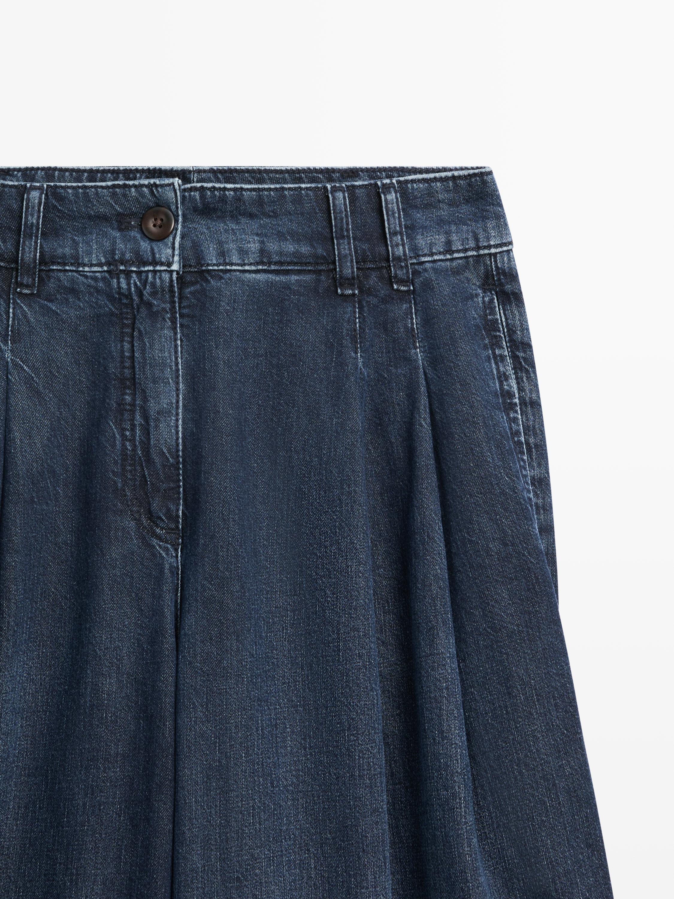 High-waist wide-leg darted jeans