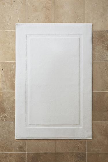 NON-SLIP SOFT TERRY BATH MAT - White by Zara - Image 4