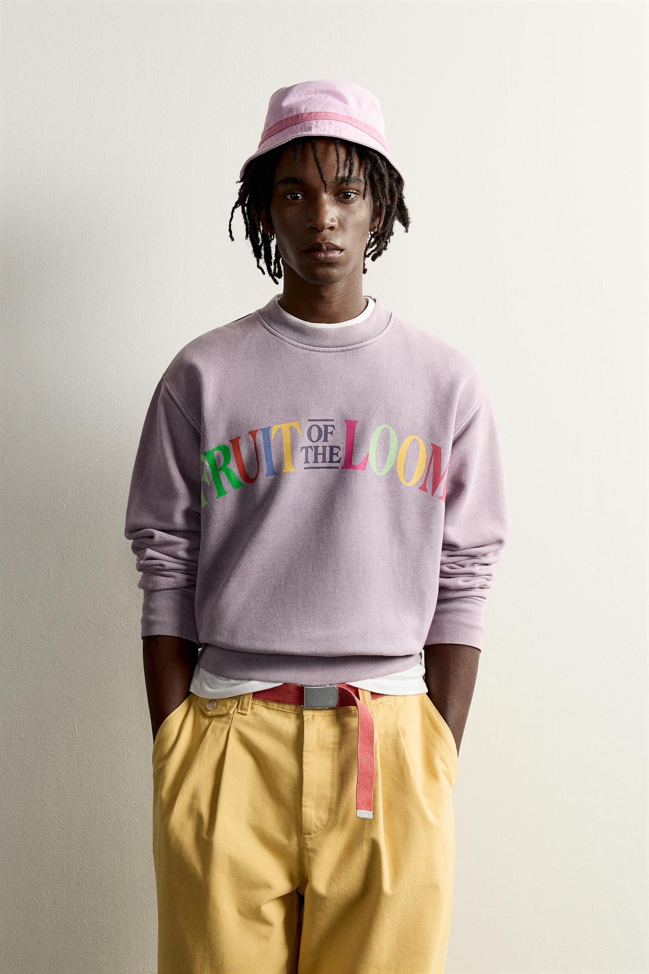 FRUIT OF THE LOOM™ WASHED TEXT SWEATSHIRT — Lilac