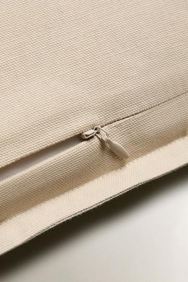 CHRISTMAS KNIT CUSHION COVER WITH CENTRAL DESIGN - Light beige by Zara - Image 3