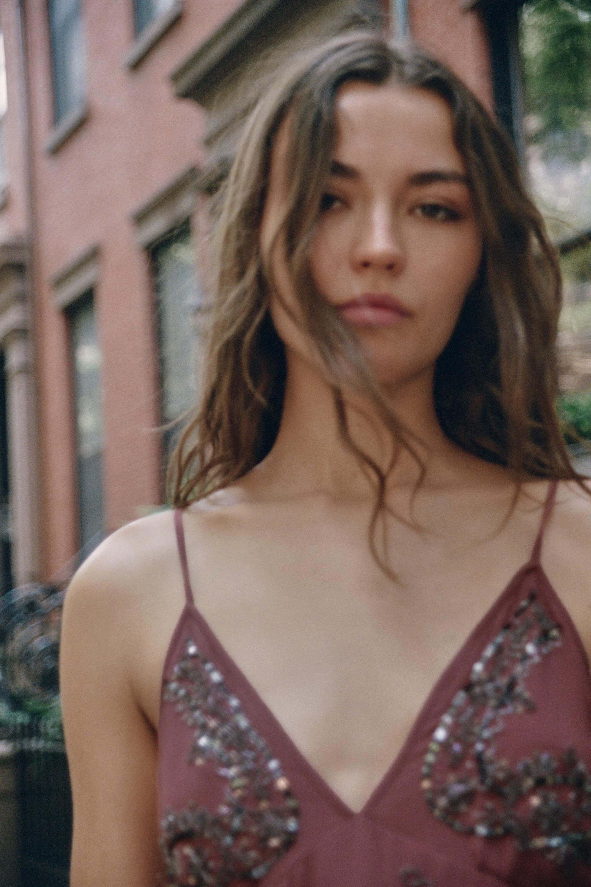 Zara SHORT SEQUIN DRESS — фото 6