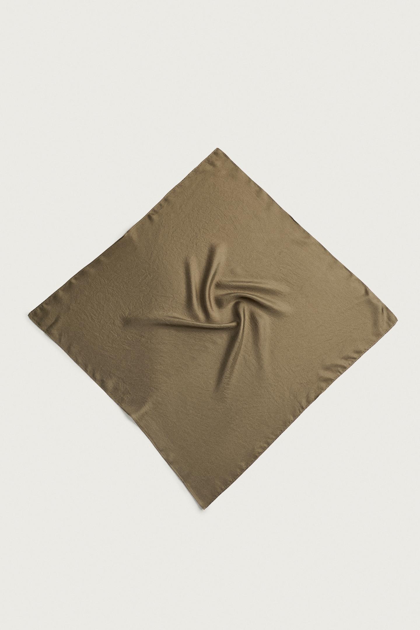 Мужские аксессуары Zara 100% Silk Bandana, цвет: Серый зелёный — фото 1