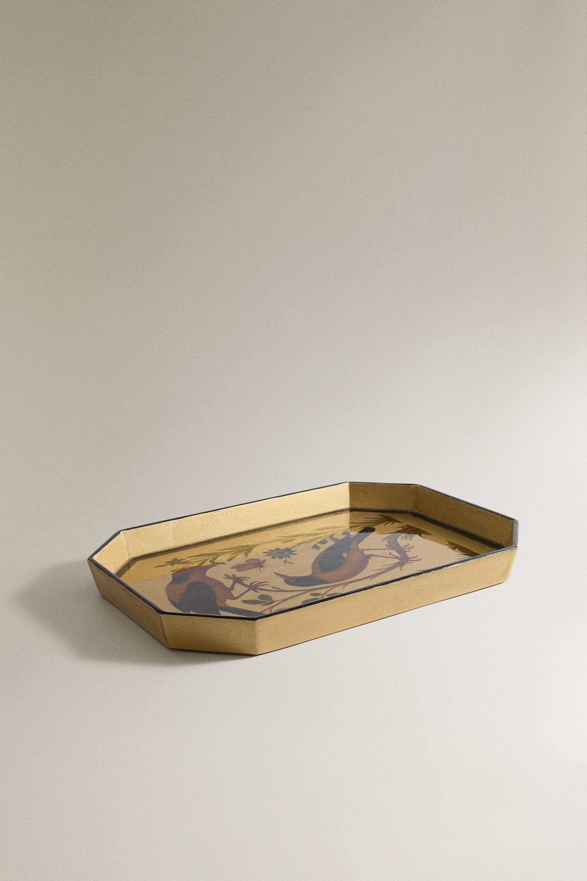 GOLD LACQUERED DECORATIVE TRAY | MARISA BERENSON