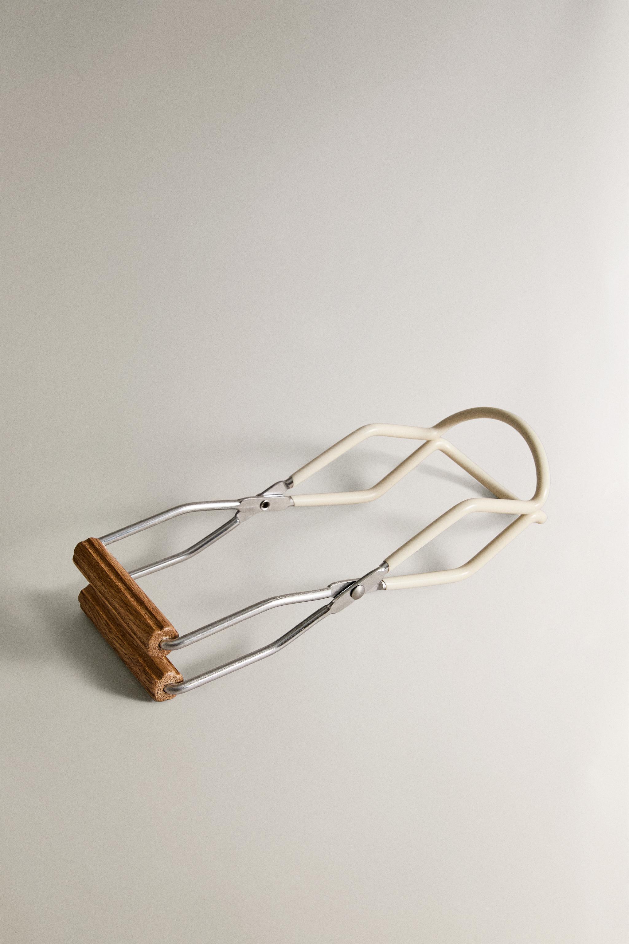 WOODEN JAR TONGS
