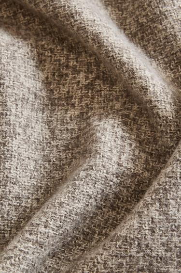FRINGED BLANKET - Grey by Zara