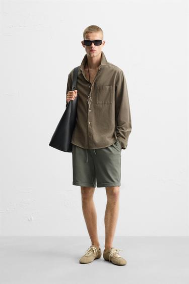 BERMUDA CONFORT - Verde de Zara - Imagen 0