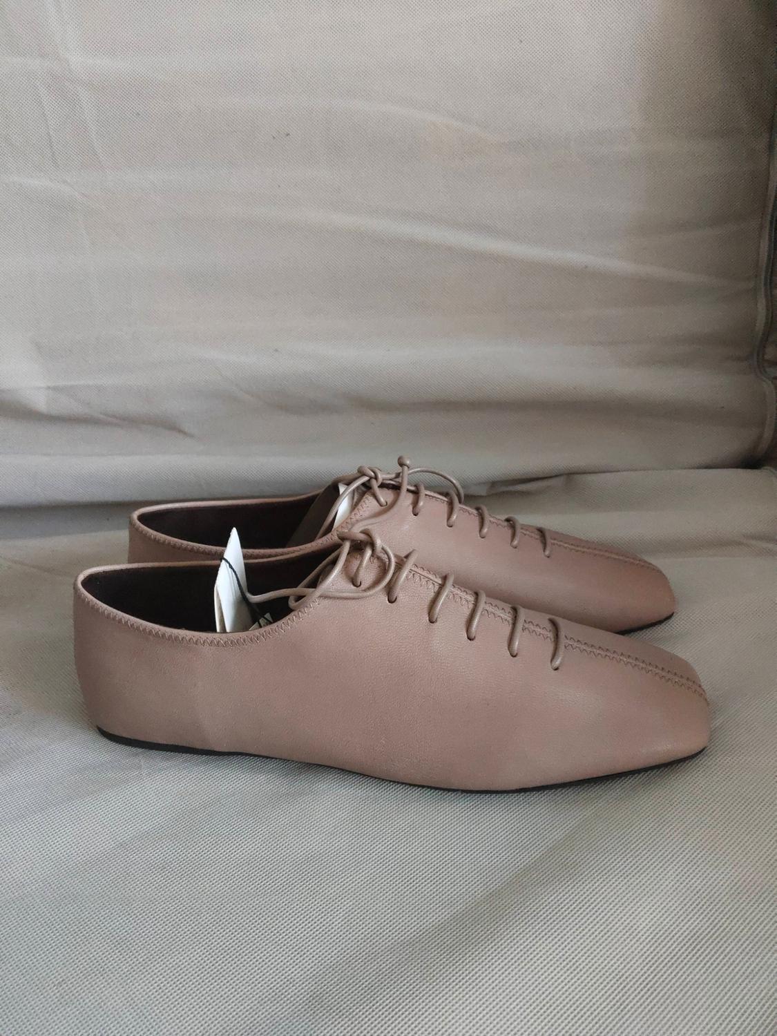 LEATHER LACE-UP FLAT SHOES - Image 5