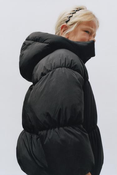 ABRIGO ACOLCHADO WATER REPELLENT - Negro de Zara