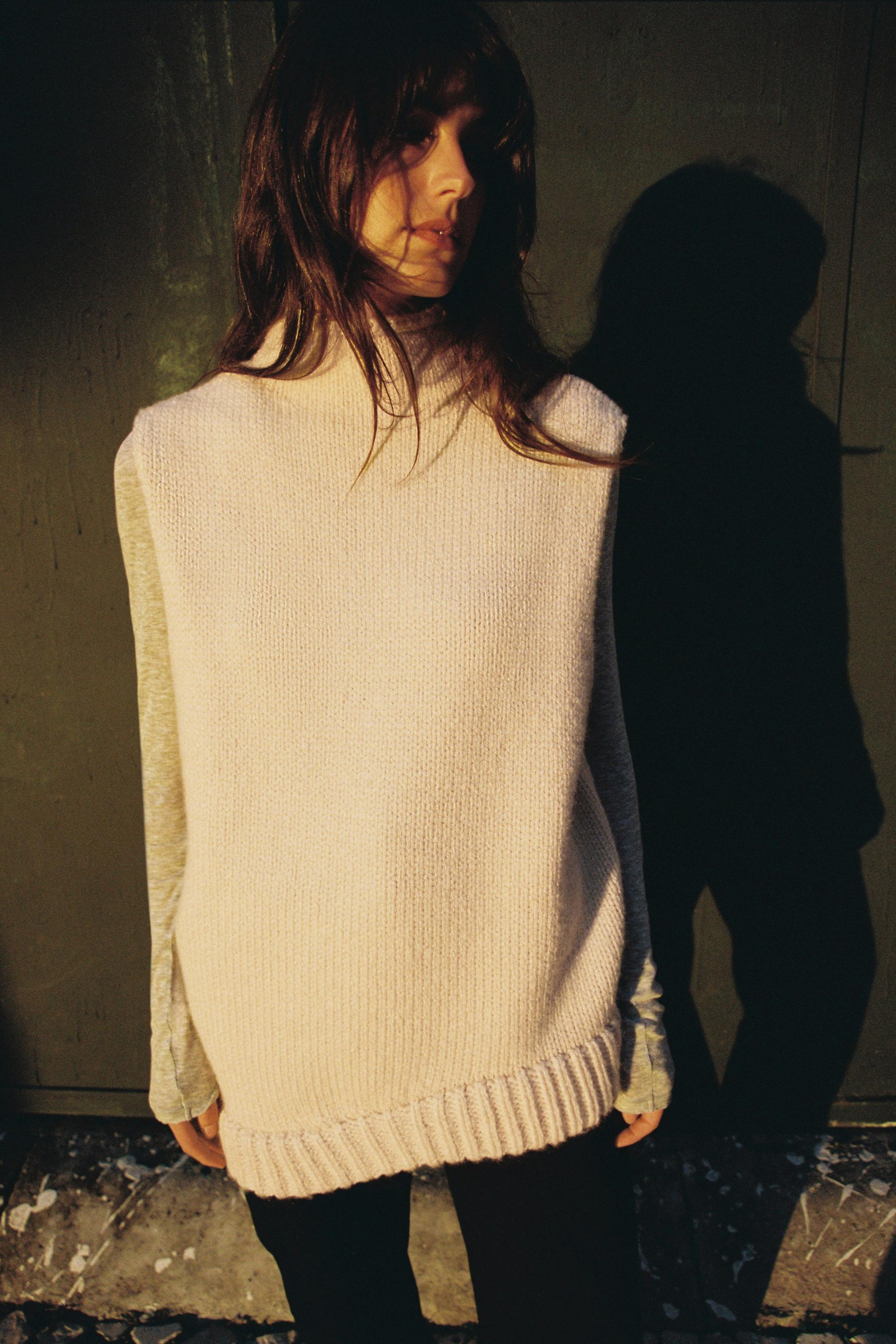 GILET EN MAILLE ASYMÉTRIQUE