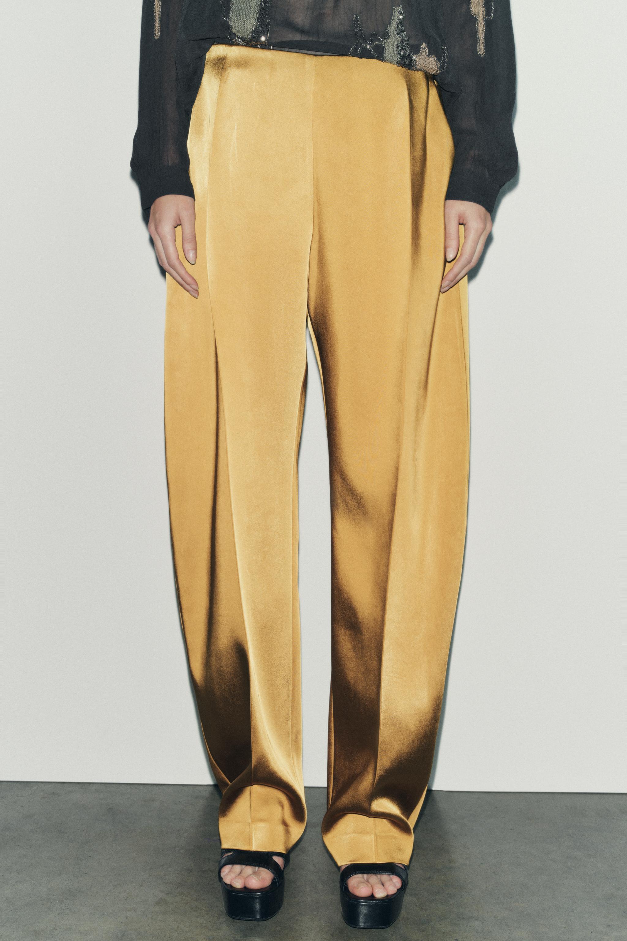 ZW COLLECTION CARROT FIT TROUSERS Golden ZARA United Kingdom