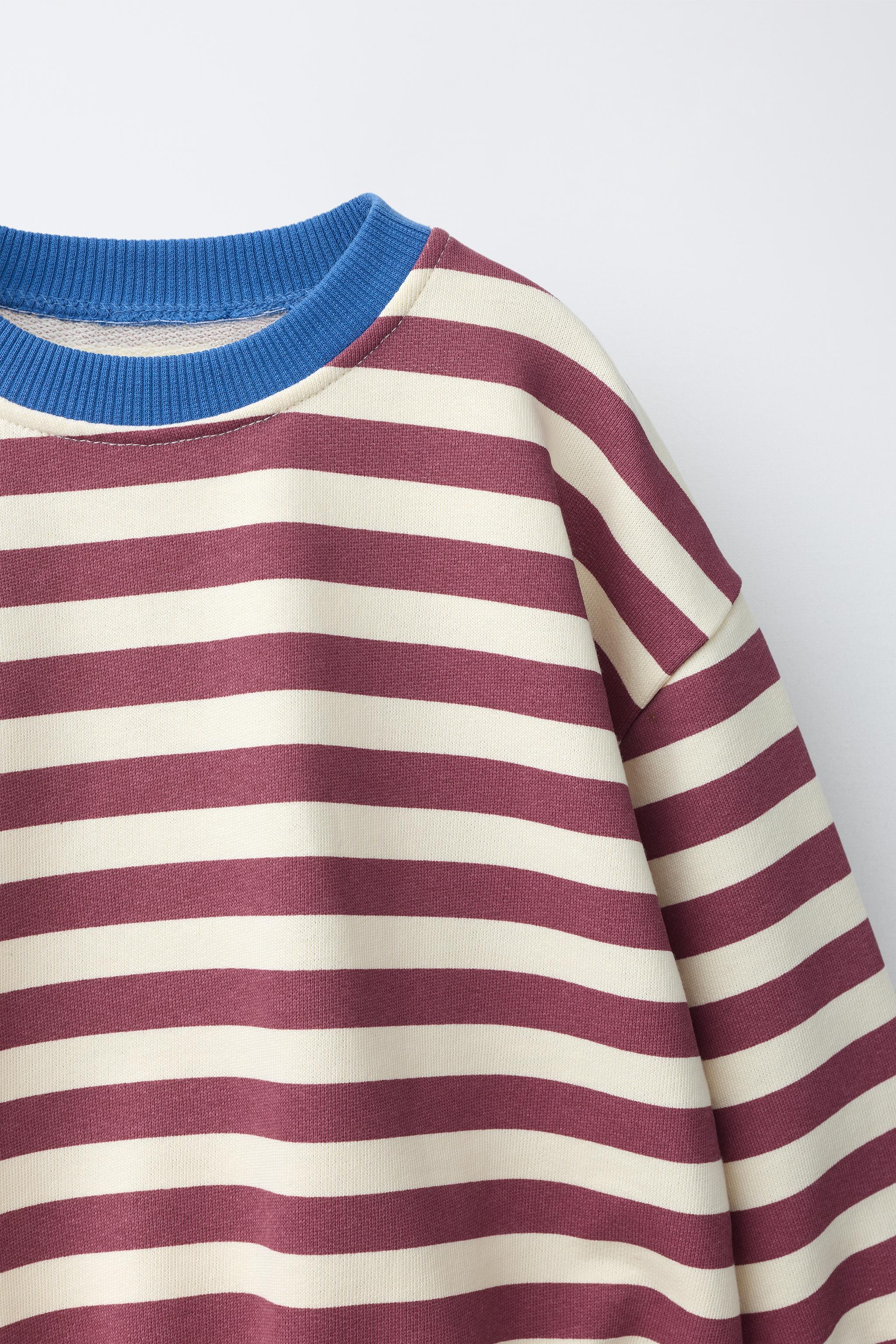 STRIPED PRINT SWEATSHIRT