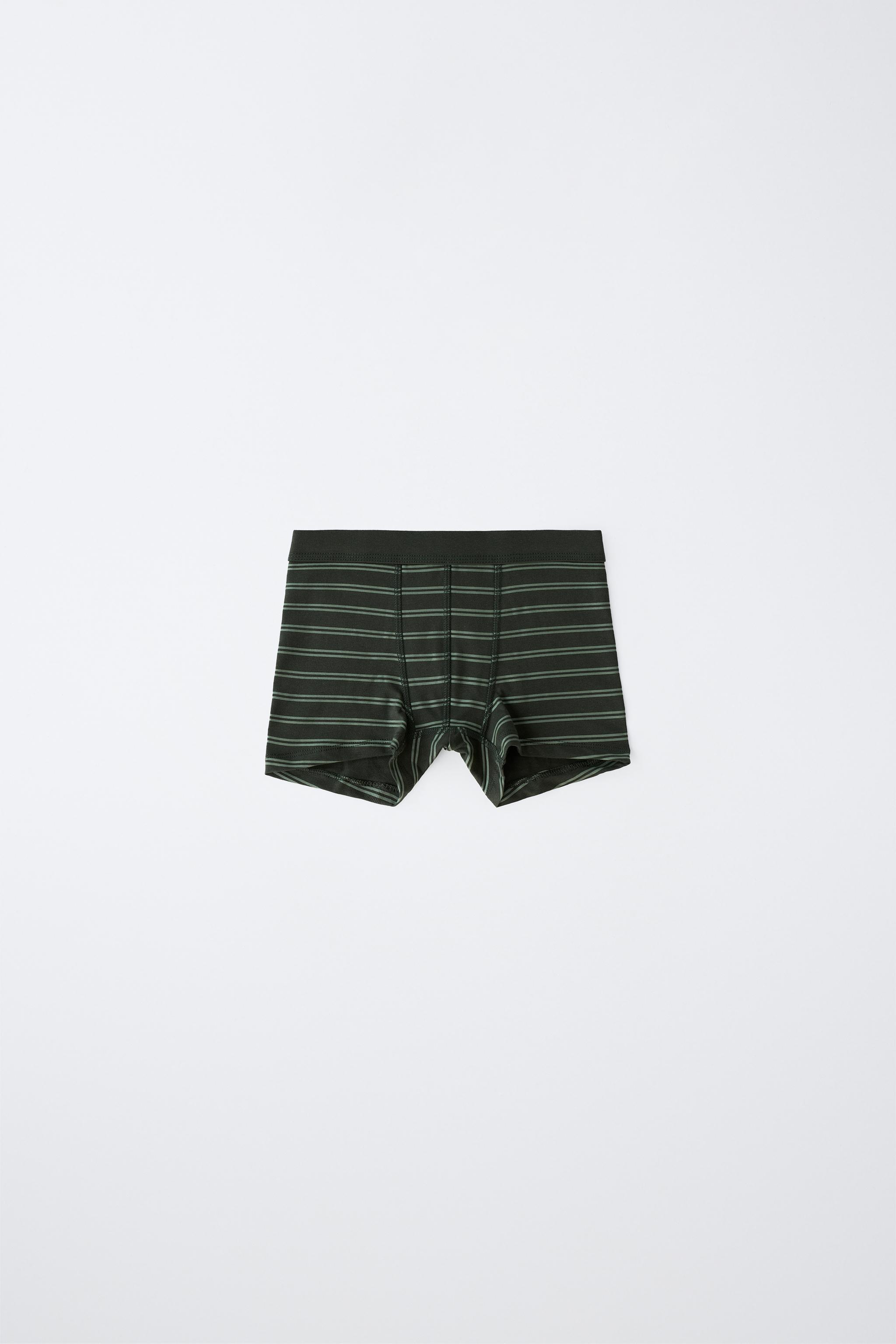 KIDS 6-14 YEARS: PACK OF FIVE STRIPED AND SOLID BOXER BRIEFS