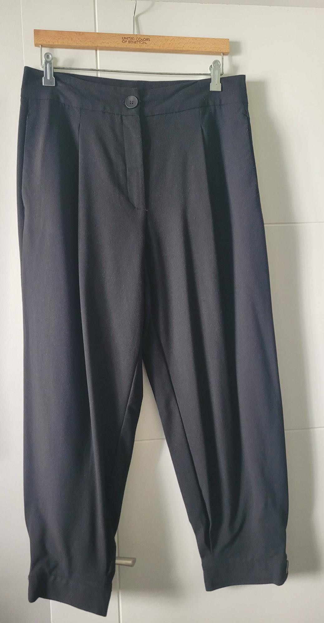 CARROT-FIT TROUSERS WITH CUFFED HEMS - Image 4