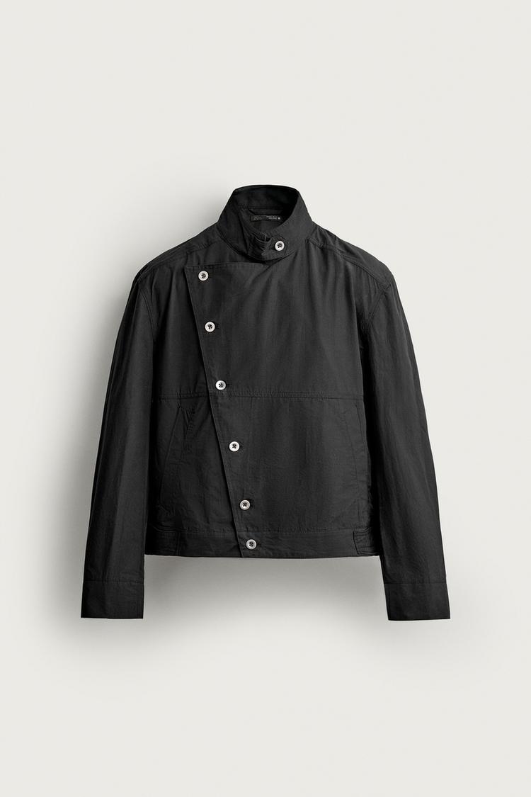 CROPPED FIT BUTTON-UP JACKET