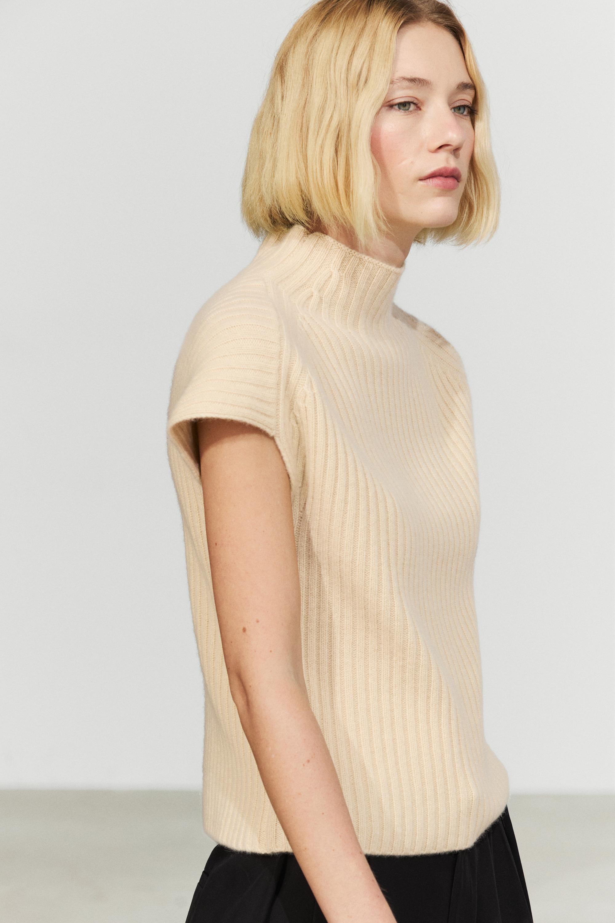 100% cashmere ribbed knit vest