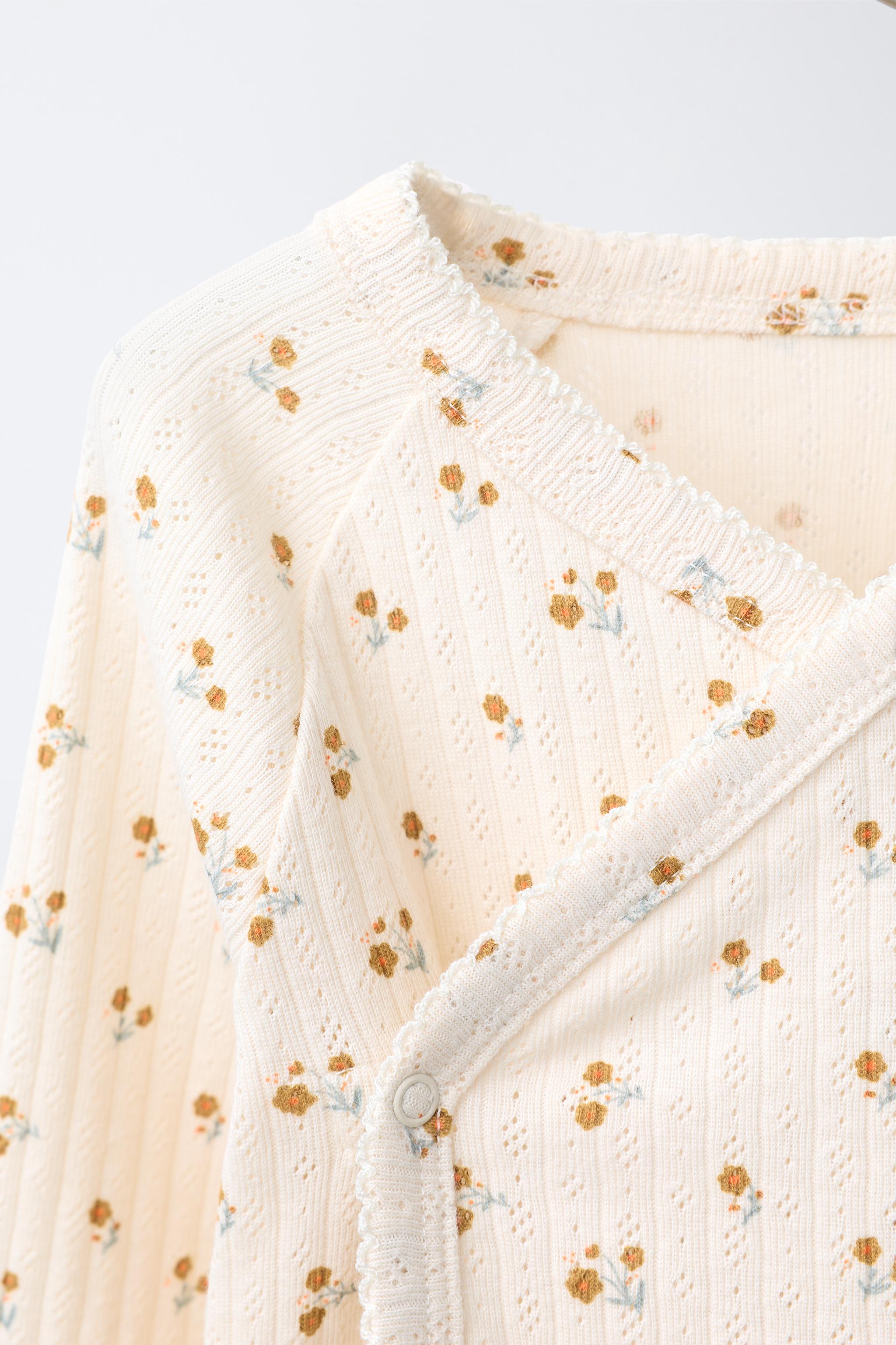Детские брюки Zara FLORAL PRINT T-SHIRT, LEGGINGS AND BONNET SET — фото 4