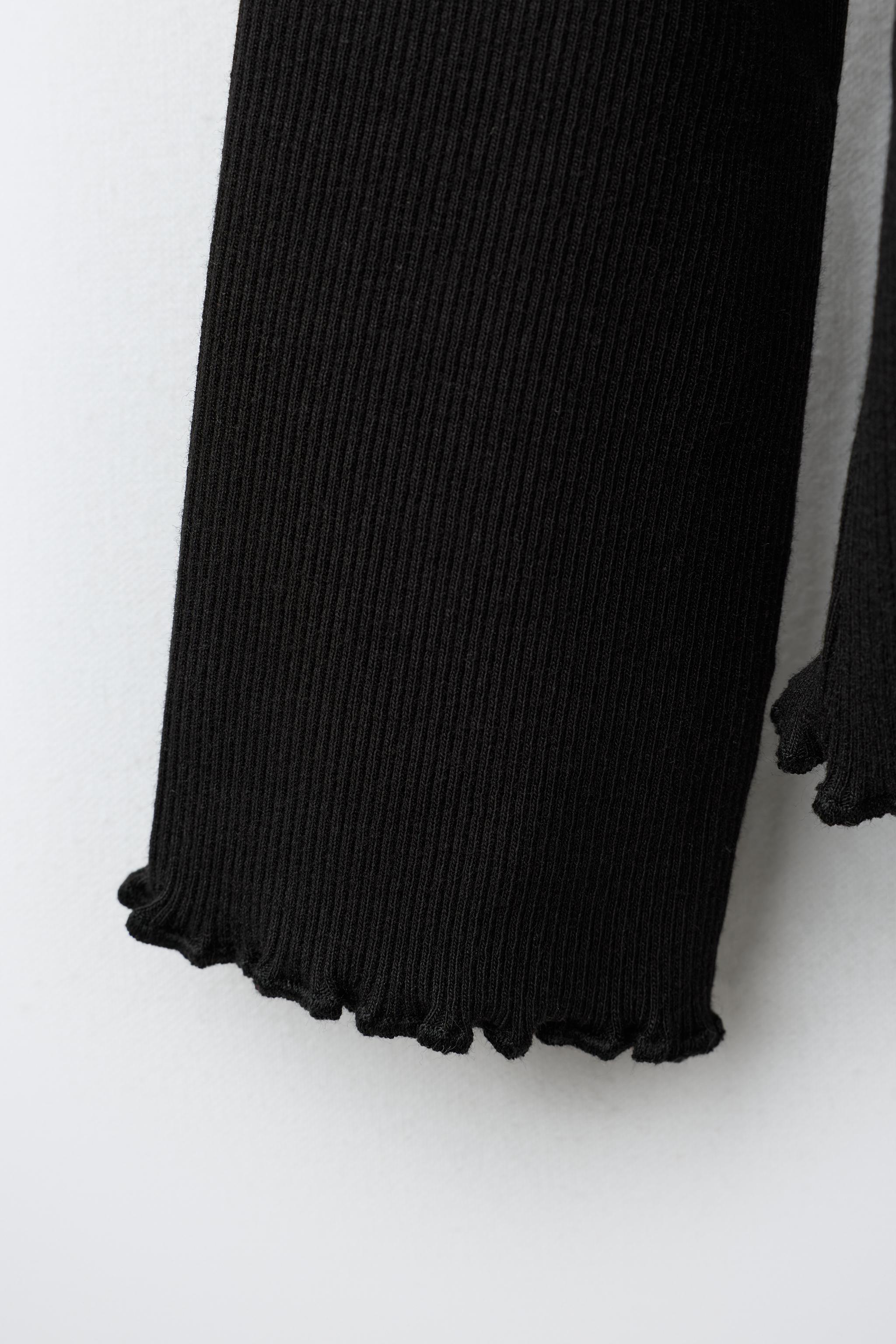 EMBROIDERED RIBBED T-SHIRT