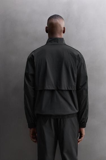 VESTE TECHNIQUE LÉGÈRE - Noir de Zara - Image 2