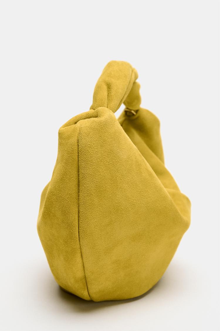 Bolso de mano de cuero fruncido 5
