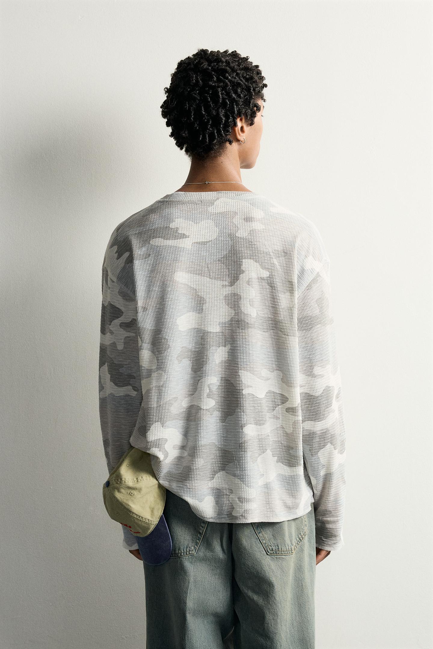 Мужская толстовка Zara Abstract Print Waffle-Texture, цвет: Grays — фото 3