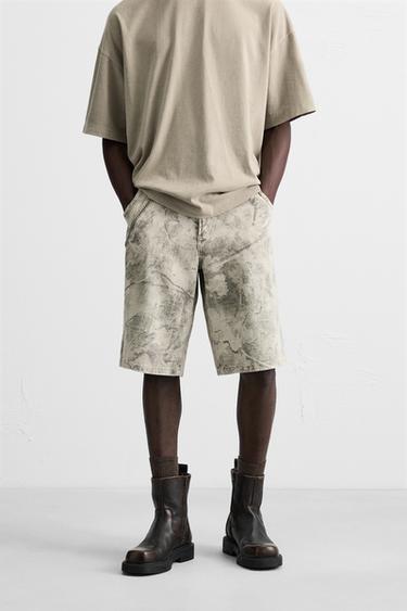 ABSTRACT PRINT RELAXED FIT BERMUDA SHORTS - Printed by Zara - Image 1