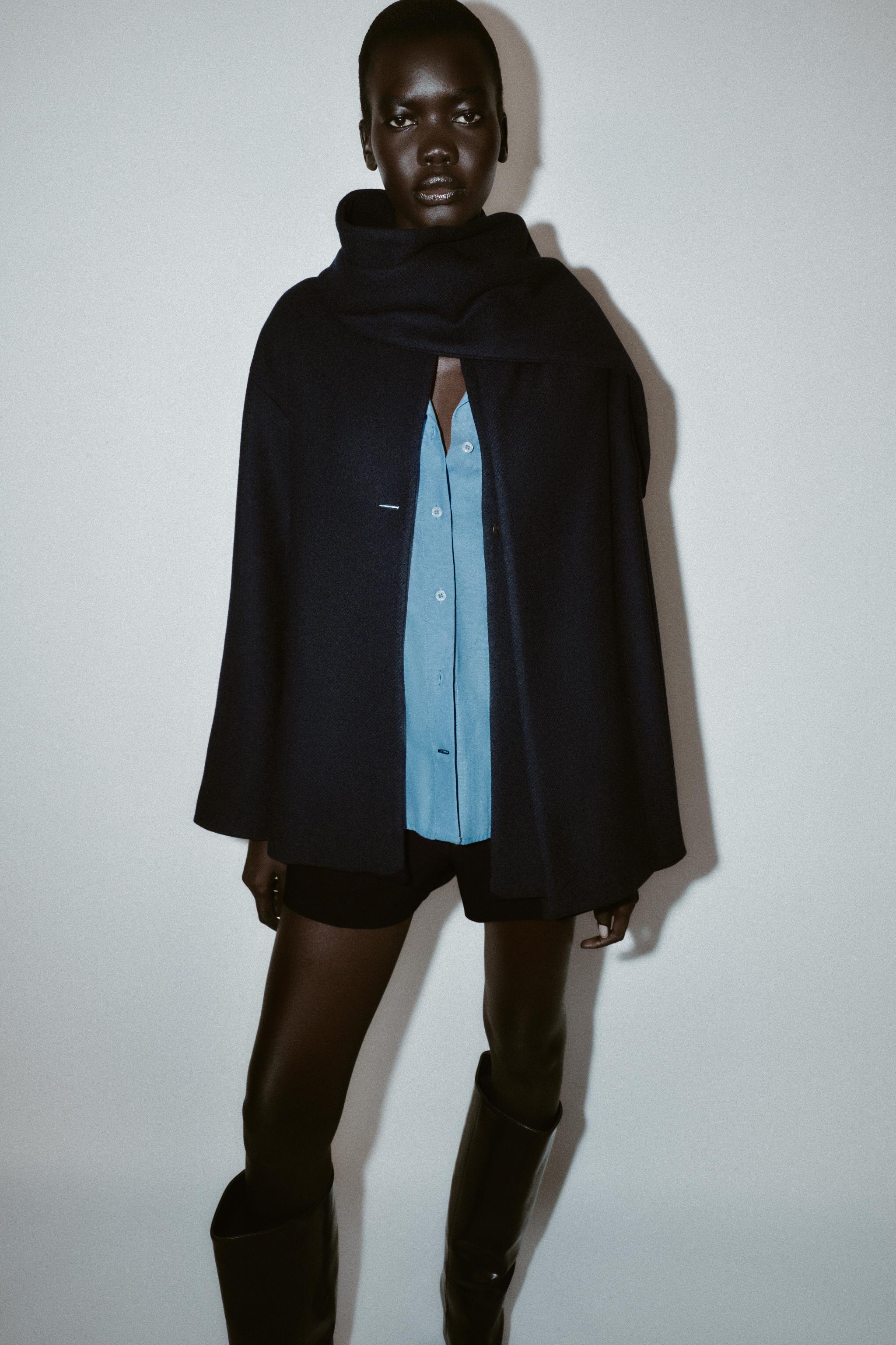 WOOL BLEND SHORT COAT WITH SCARF