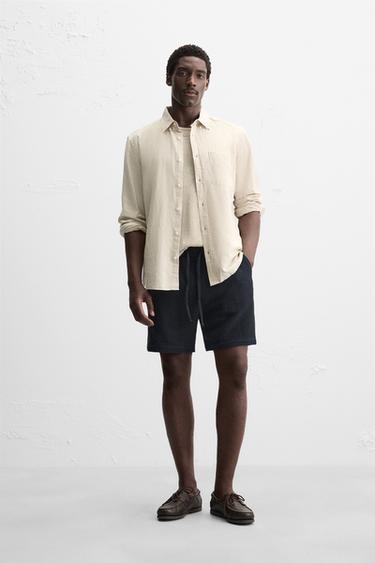 TEXTURED REGULAR FIT BERMUDA SHORTS - Navy blue by Zara - Image 0