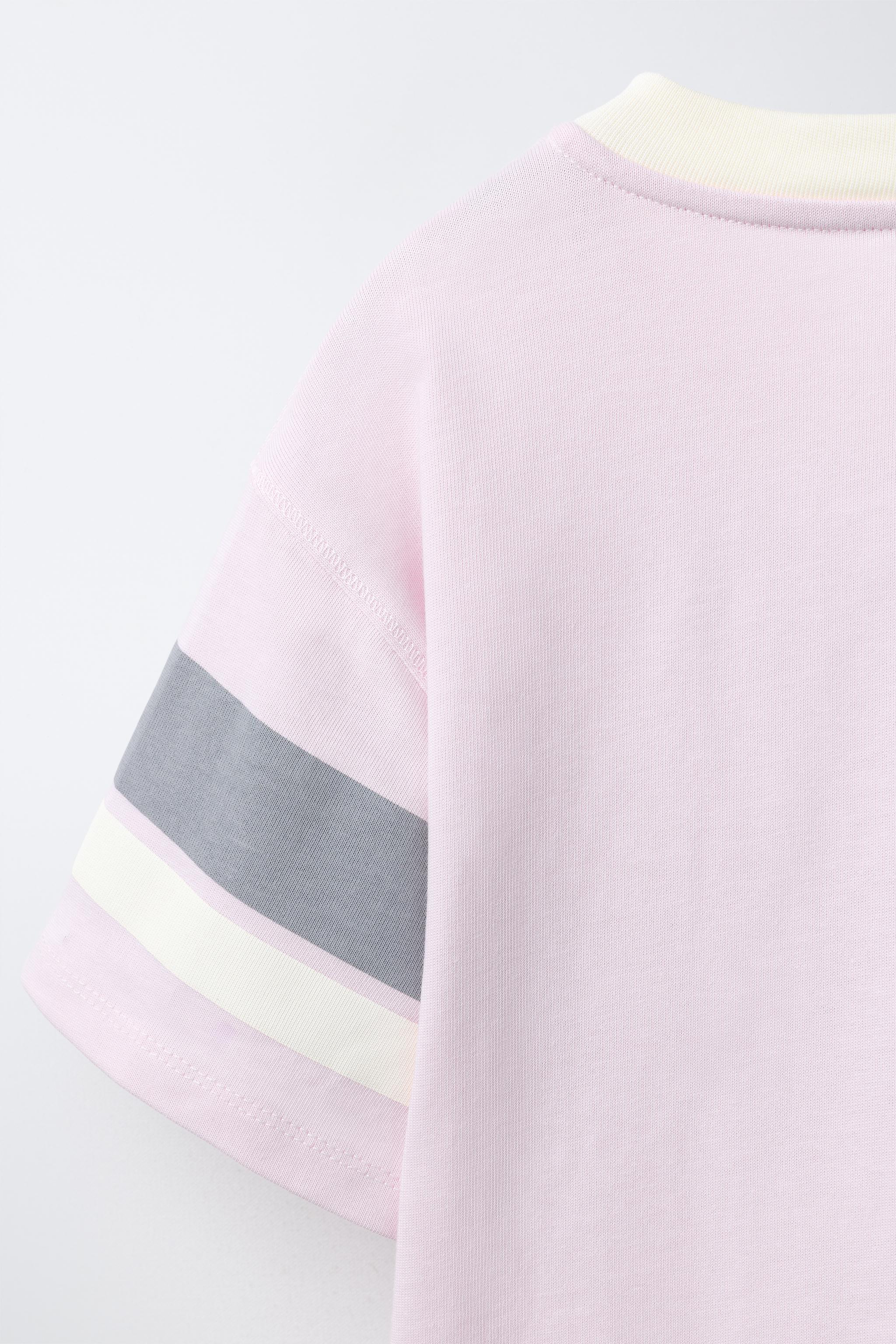 VARSITY TEXT T-SHIRT