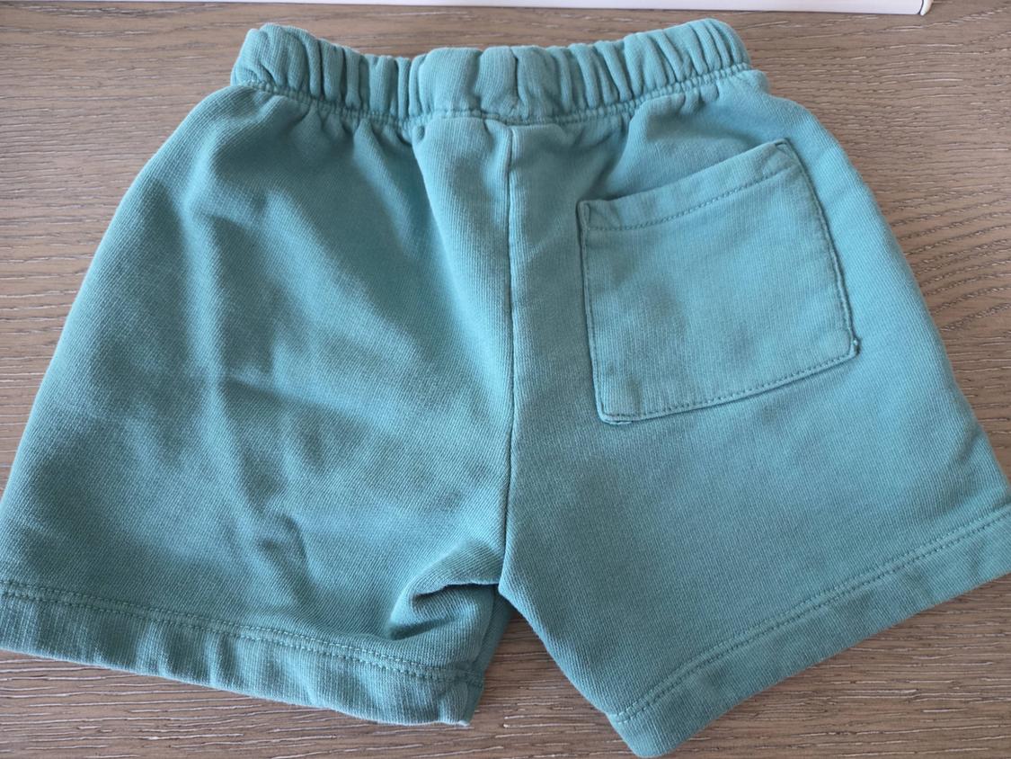 SHORTS WITH POCKETS - Image 4